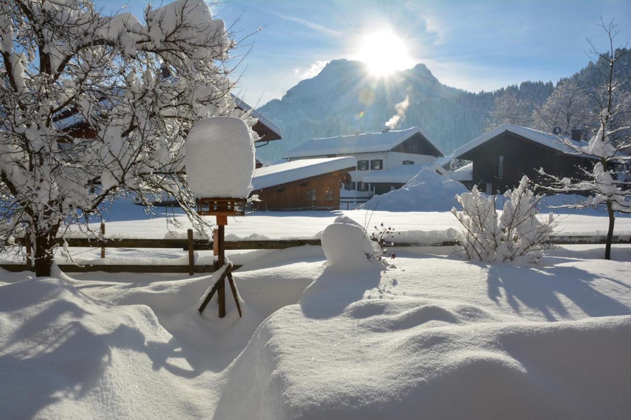 Gaestehaus Wild-Schuetz Schwangau Bagian luar foto