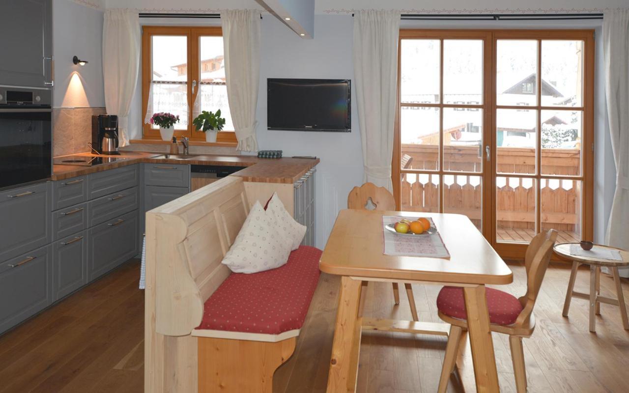 Gaestehaus Wild-Schuetz Schwangau Bagian luar foto
